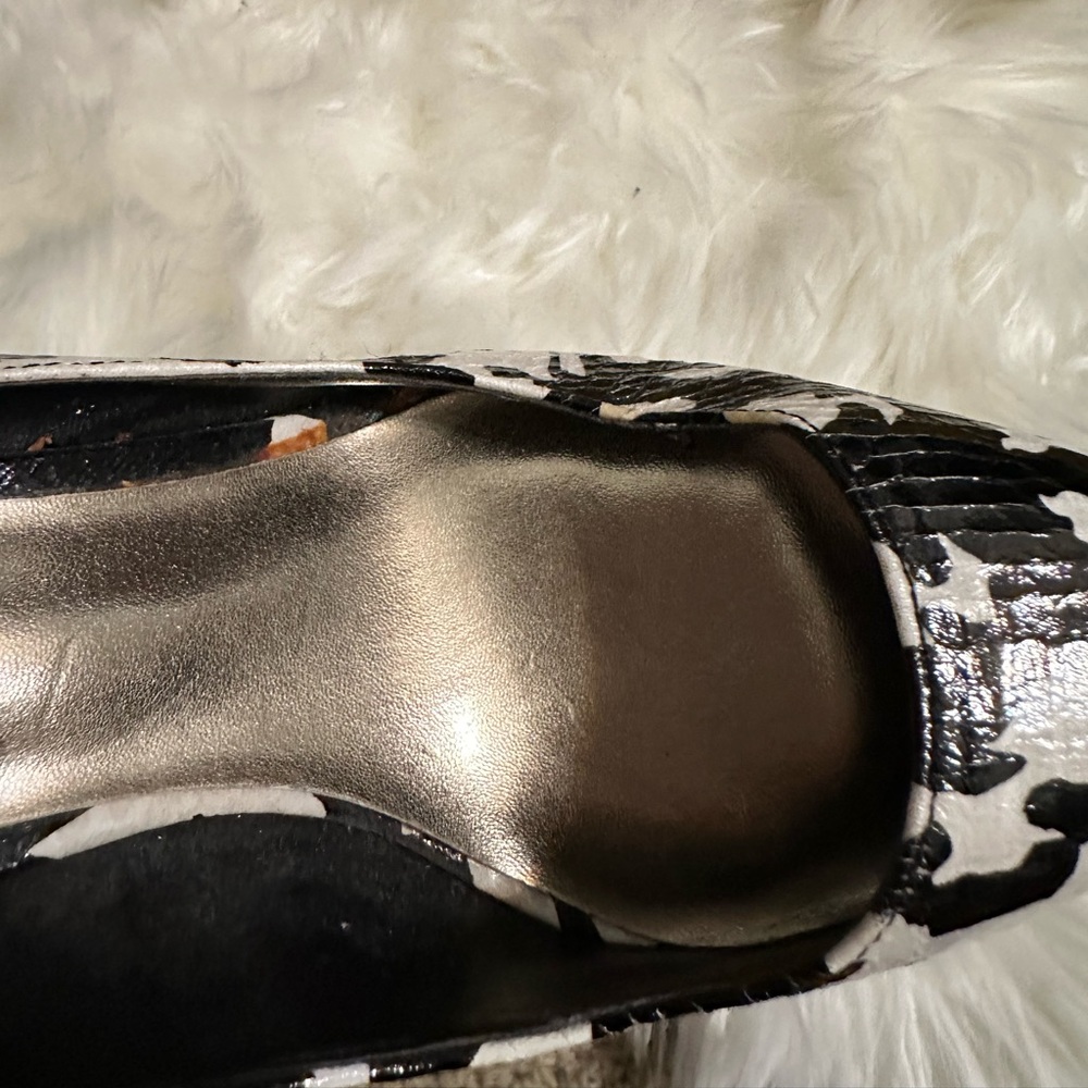 Abstract heels - Picture 2 of 7
